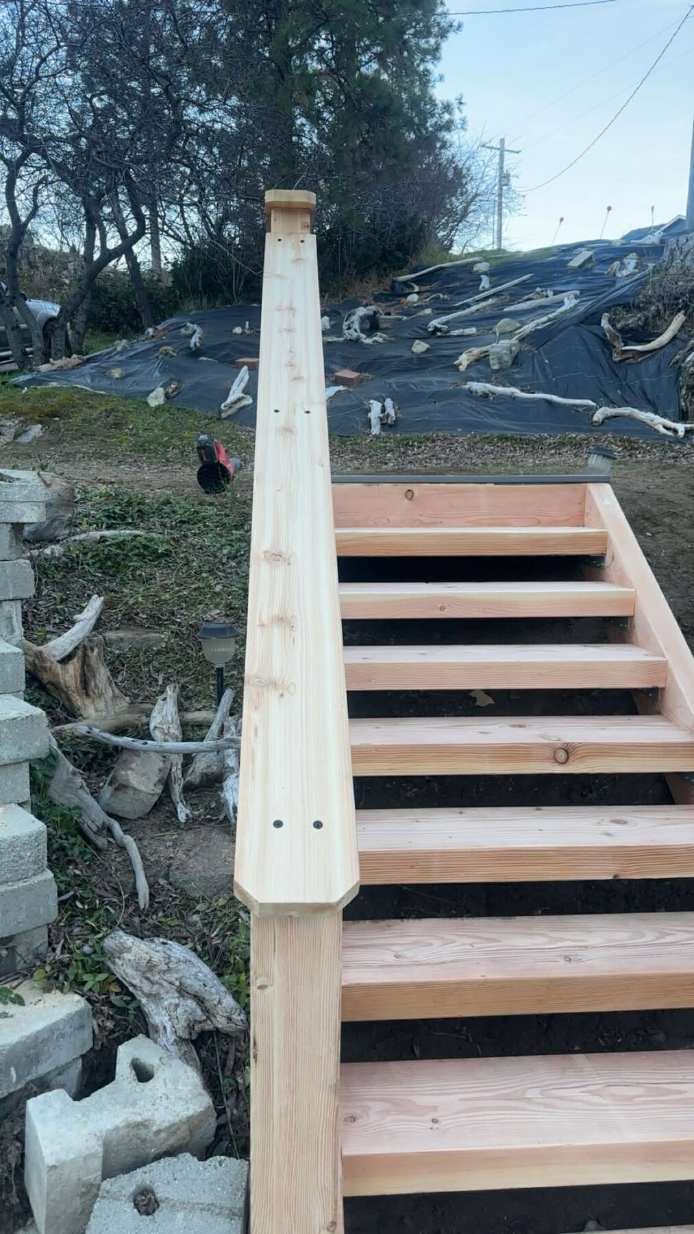 Cedar hillside stairs and landing built in Chelan, WA