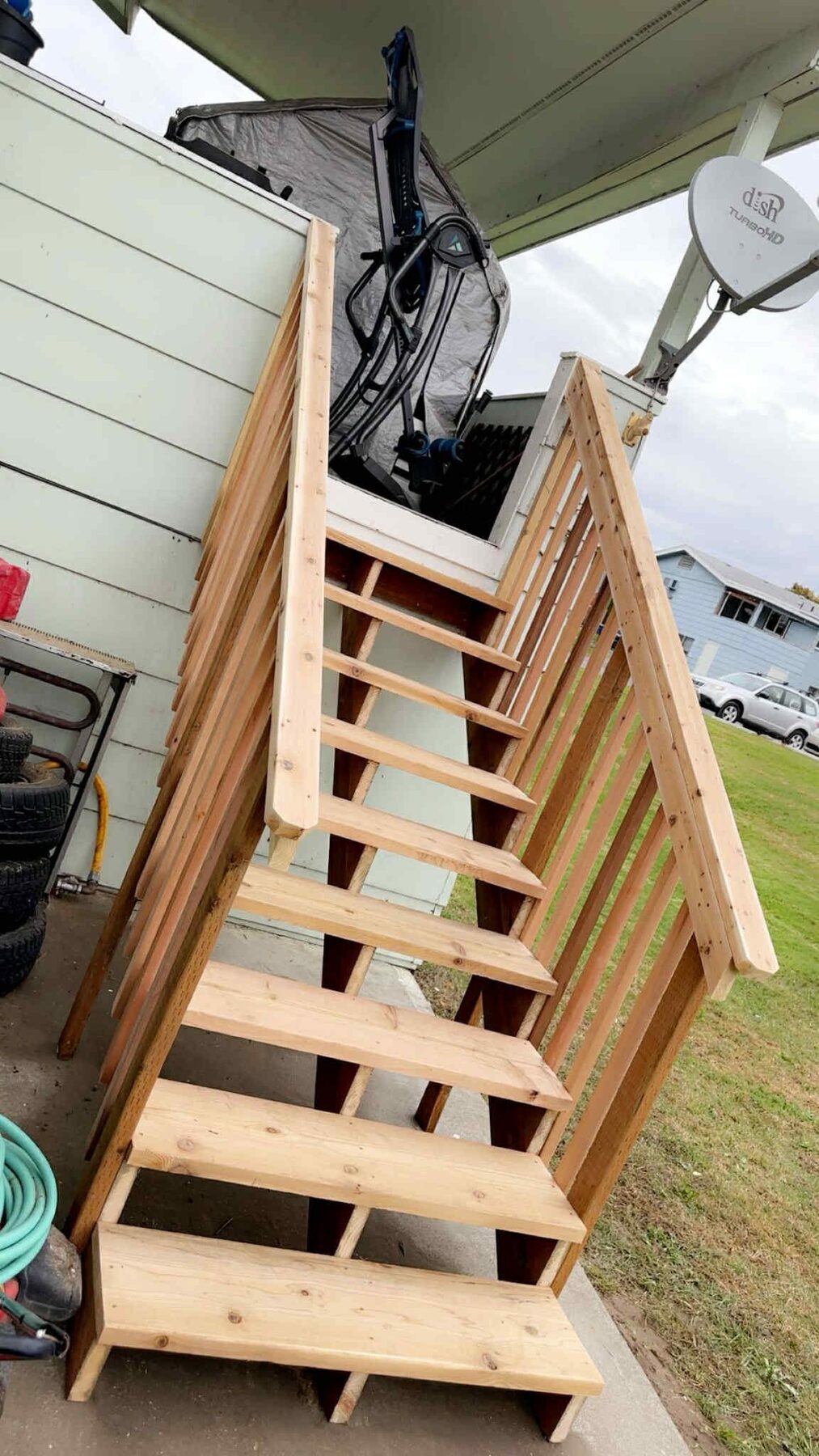 Cedar outdoor stairs and railing built in East Wenatchee, WA