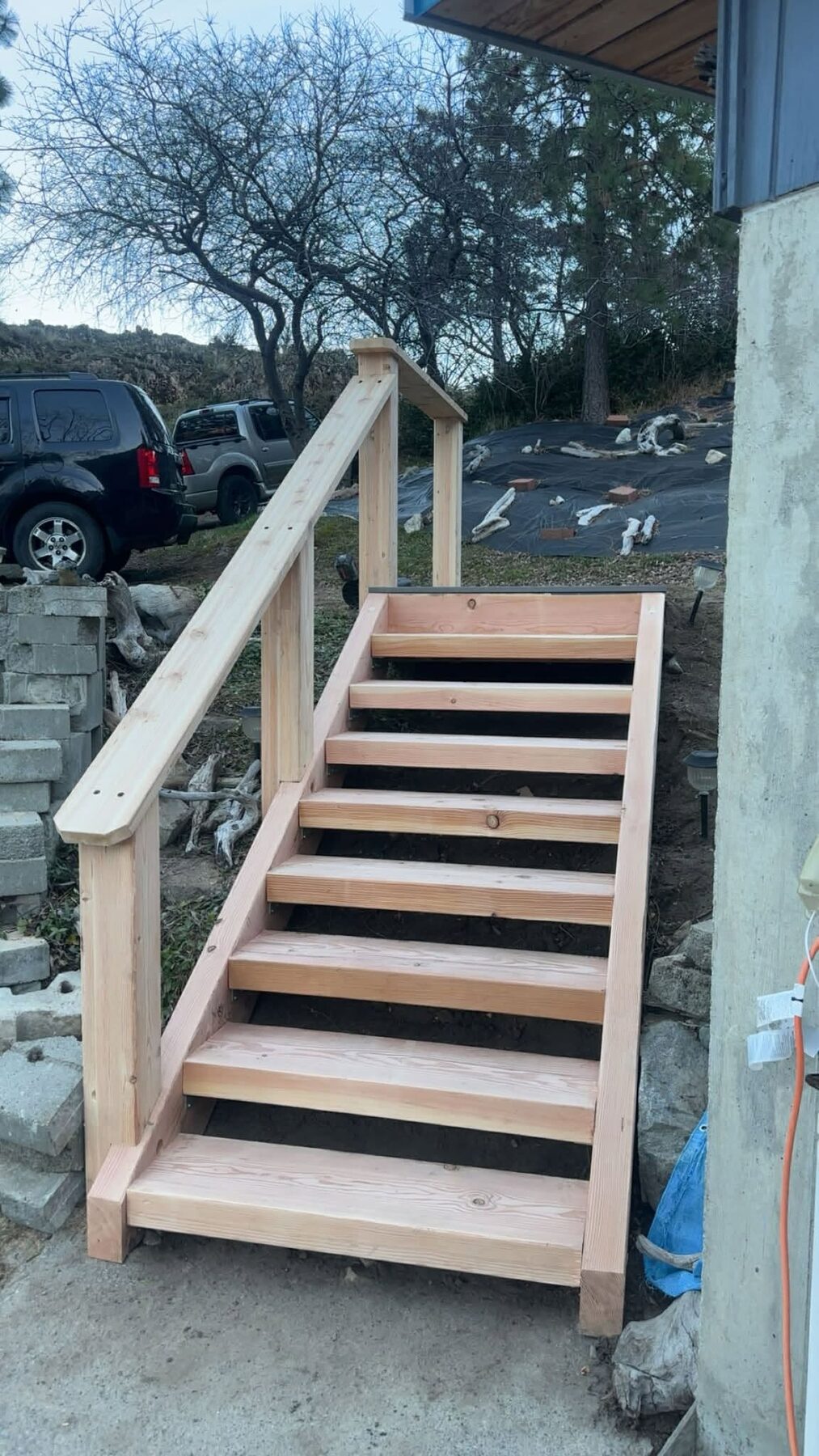 Cedar hillside stairs and landing built in Chelan, WA
