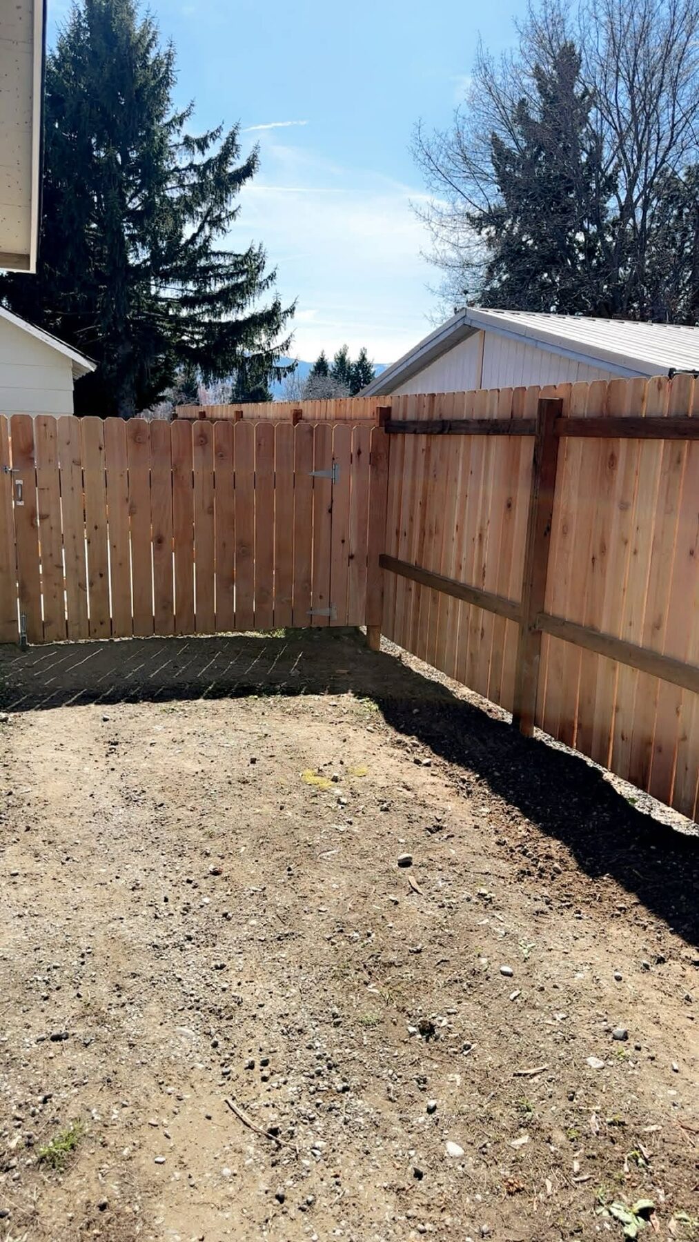Cedar privacy fence and gate installed in East Wenatchee, WA